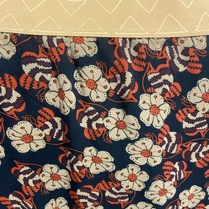 Lularoe skirt, size Large